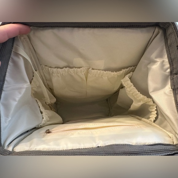 NWOT Land Diaper Bag Grey and Black - Picture 8 of 12